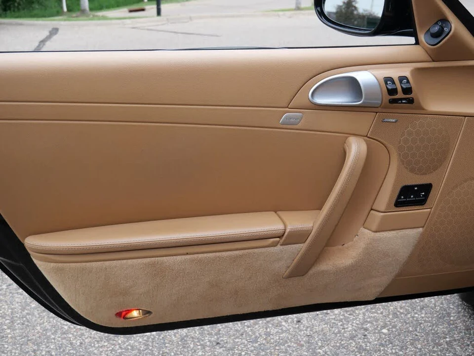 2011 Porsche 997 Carrera - Image 9 of 27