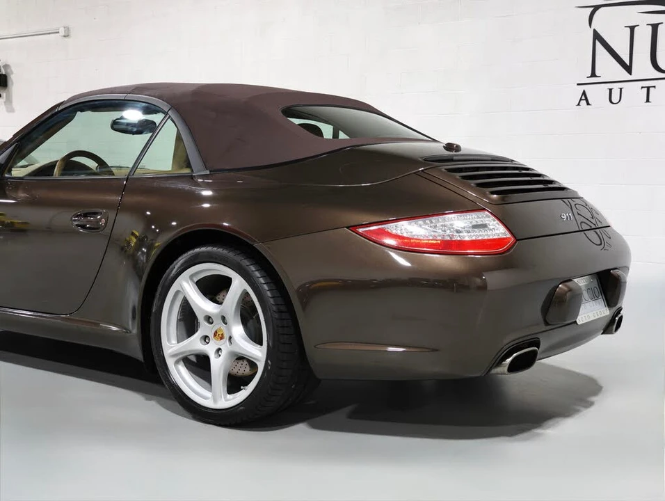 2011 Porsche 997 Carrera - Image 23 of 31