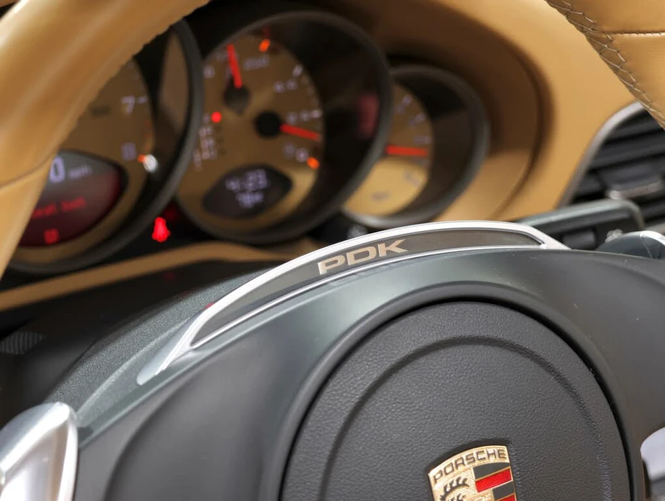 2011 Porsche 997 Carrera - Image 18 of 31