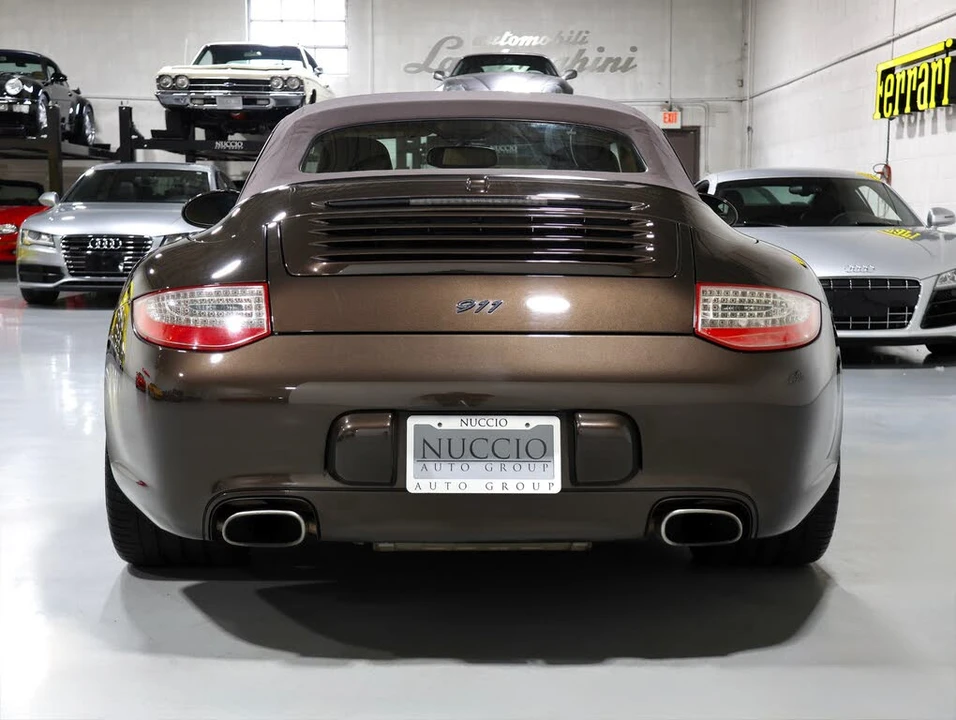 2011 Porsche 997 Carrera - Image 9 of 31