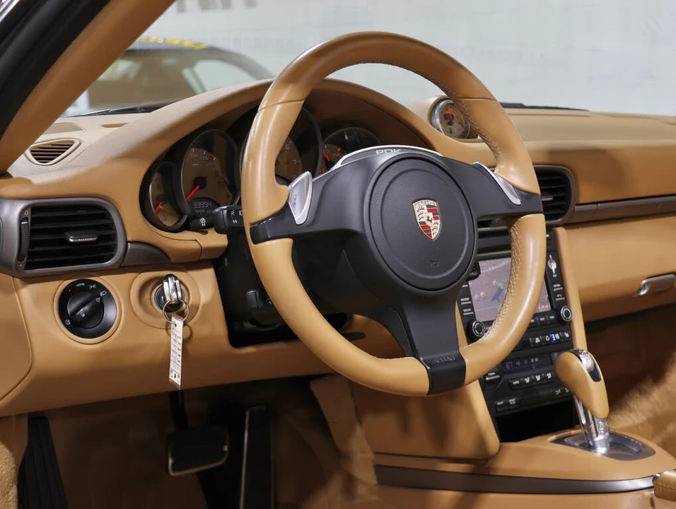 2011 Porsche 997 Carrera - Image 24 of 31