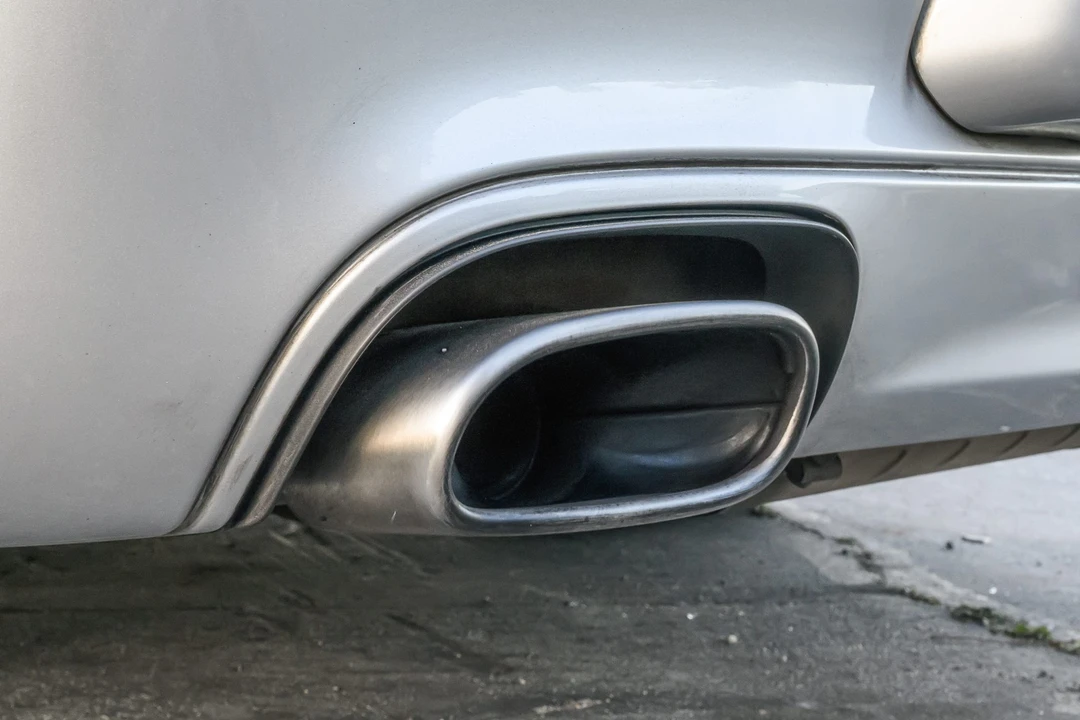 2011 Porsche 997 Carrera - Image 26 of 31