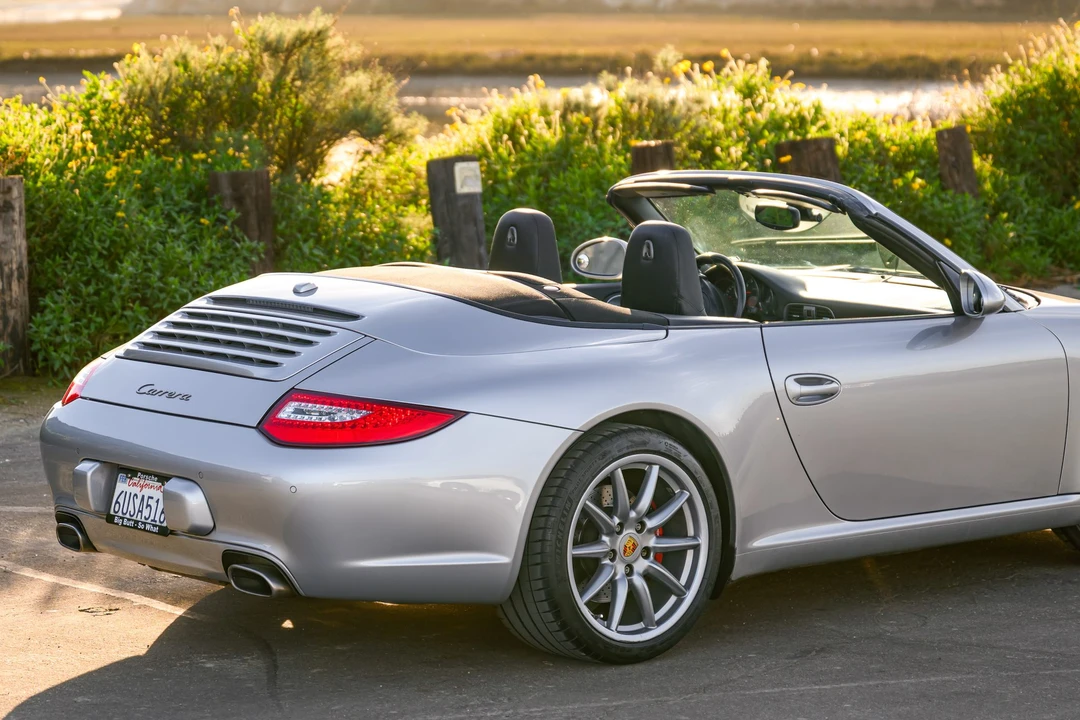 2011 Porsche 997 Carrera - Image 23 of 31