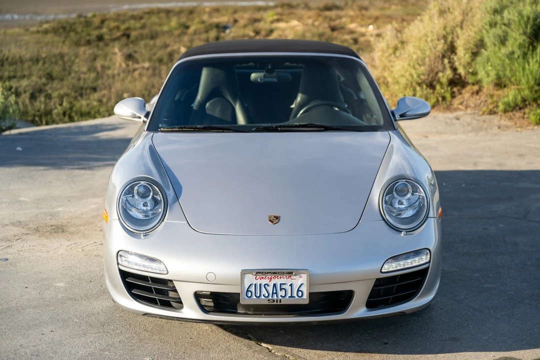 2011 Porsche 997 Carrera - Image 11 of 31