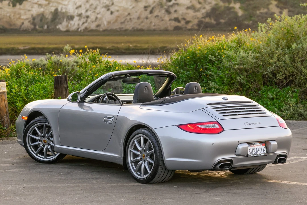 2011 Porsche 997 Carrera - Image 8 of 31