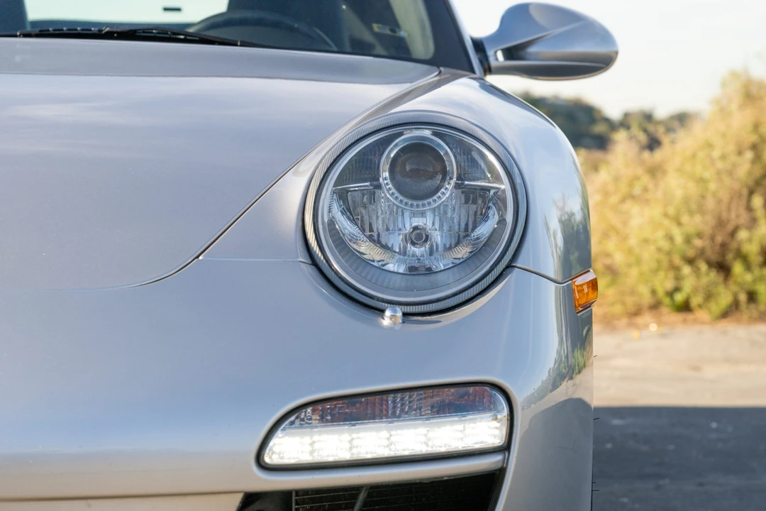 2011 Porsche 997 Carrera - Image 22 of 31