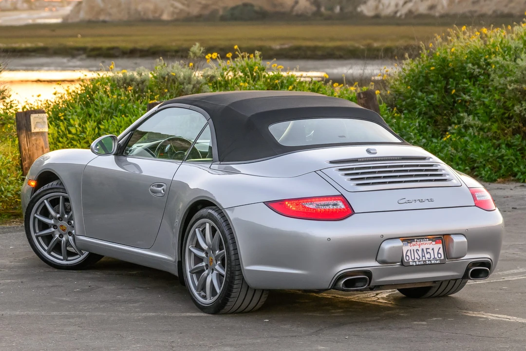 2011 Porsche 997 Carrera - Image 17 of 31