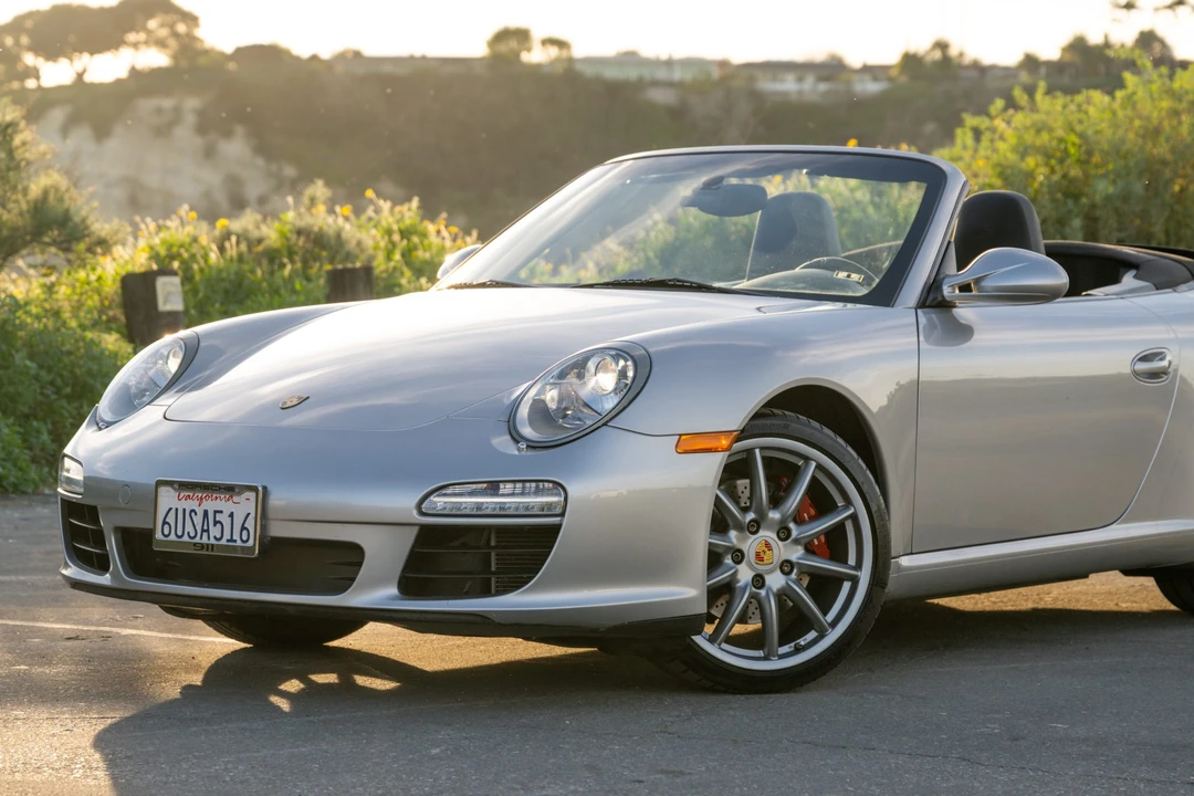 2011 Porsche 997 Carrera - Image 19 of 31