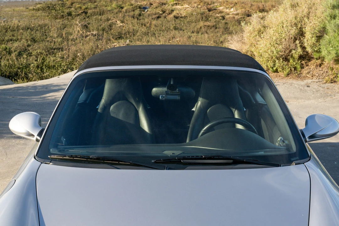 2011 Porsche 997 Carrera - Image 28 of 31