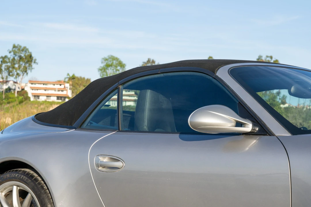 2011 Porsche 997 Carrera - Image 29 of 31