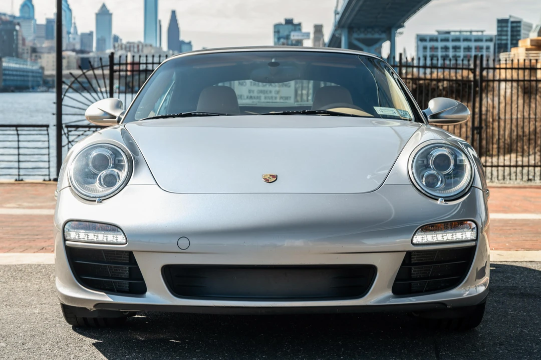 2011 Porsche 997 Carrera - Image 11 of 31