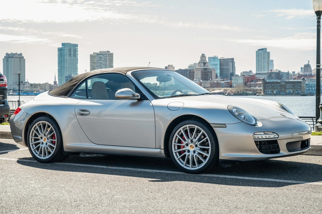 2011 Porsche 997 Carrera - Image 15 of 31