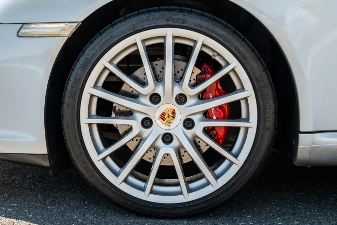 2011 Porsche 997 Carrera - Image 21 of 31