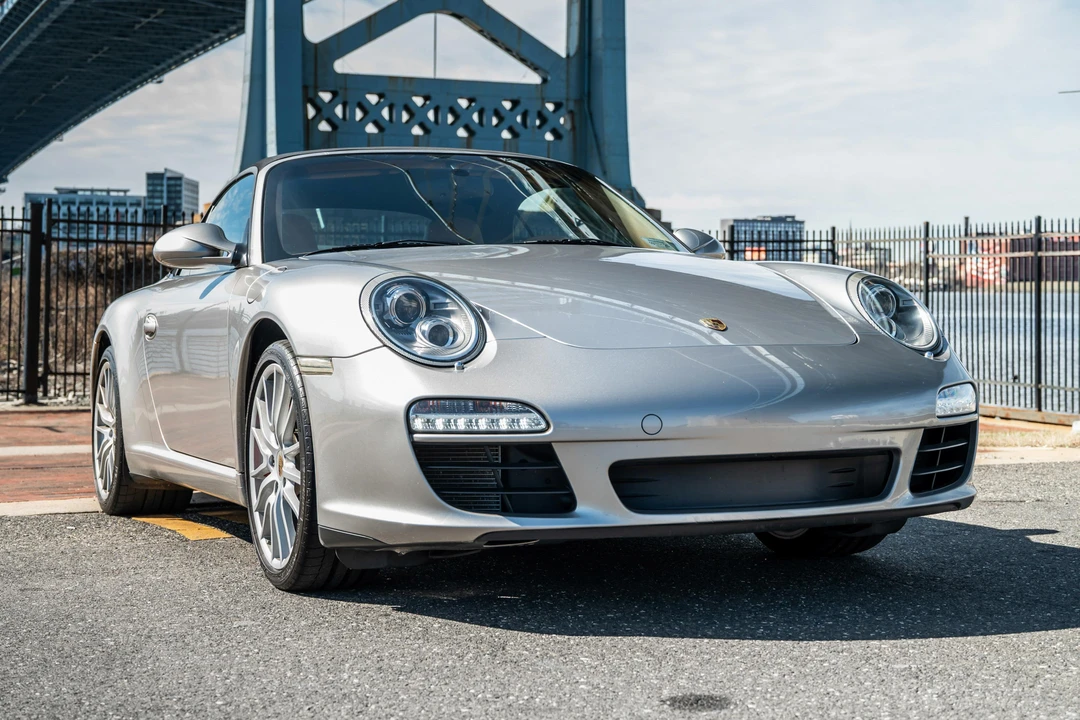 2011 Porsche 997 Carrera - Image 16 of 31