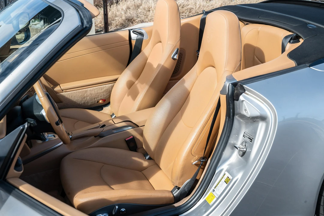 2011 Porsche 997 Carrera - Image 29 of 31
