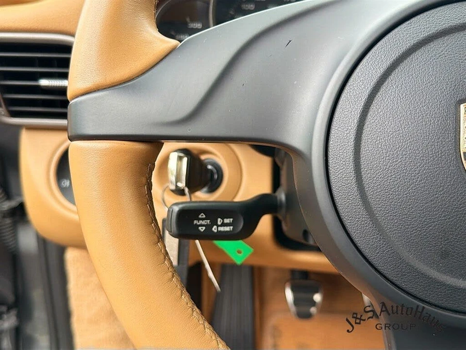 2011 Porsche 997 Carrera - Image 13 of 31