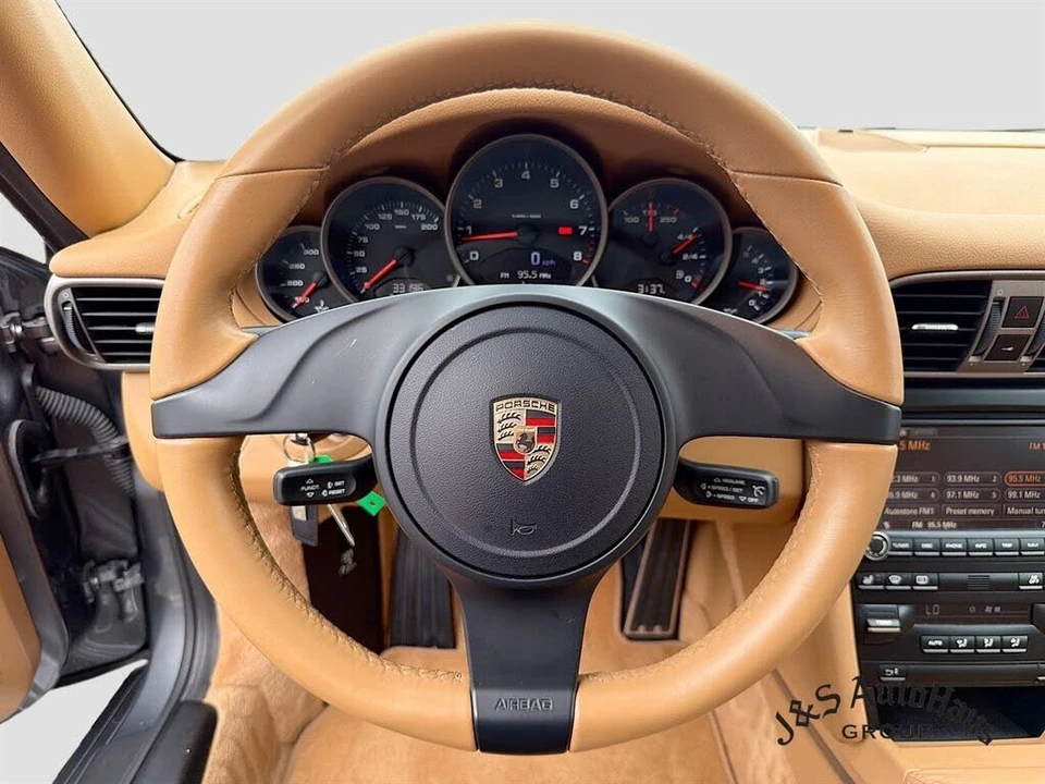 2011 Porsche 997 Carrera - Image 12 of 31
