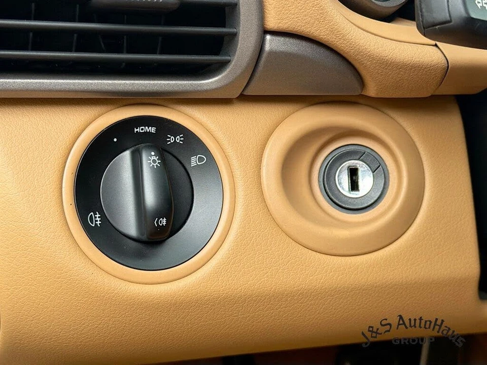 2011 Porsche 997 Carrera - Image 10 of 31