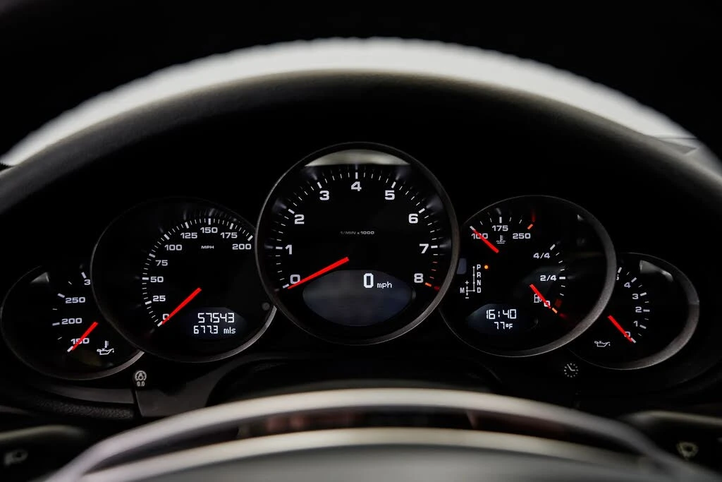 2011 Porsche 997 Carrera - Image 11 of 31