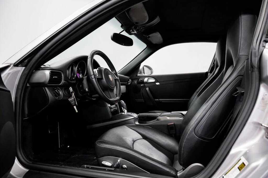2011 Porsche 997 Carrera - Image 17 of 31