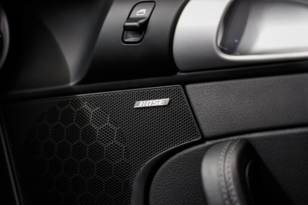 2011 Porsche 997 Carrera - Image 16 of 31