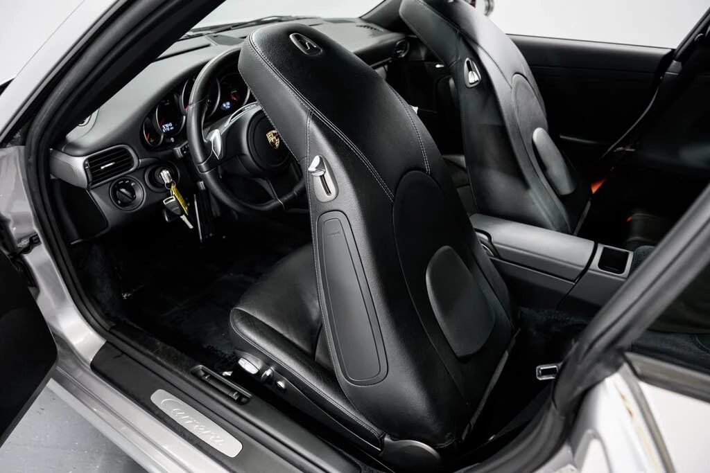 2011 Porsche 997 Carrera - Image 19 of 31