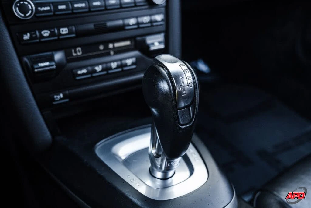 2011 Porsche 997 Carrera - Image 10 of 31