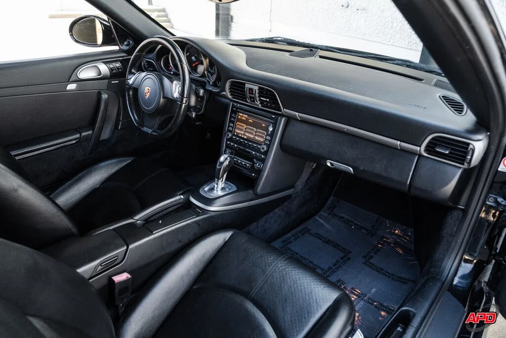 2011 Porsche 997 Carrera - Image 16 of 31