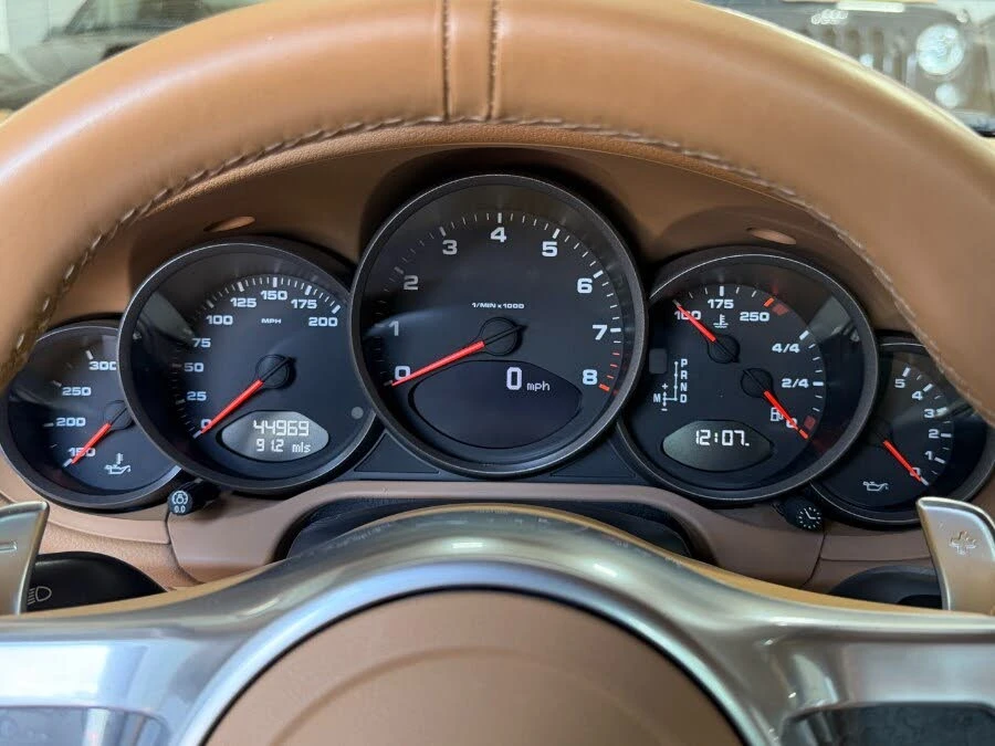 2011 Porsche 997 Carrera - Image 25 of 31