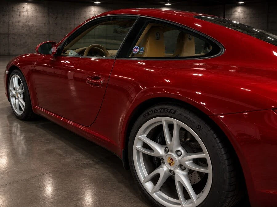 2011 Porsche 997 Carrera - Image 9 of 31