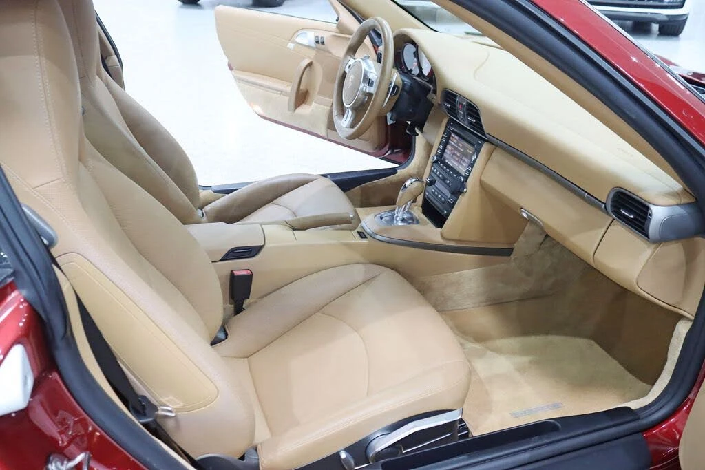 2011 Porsche 997 Carrera - Image 24 of 30