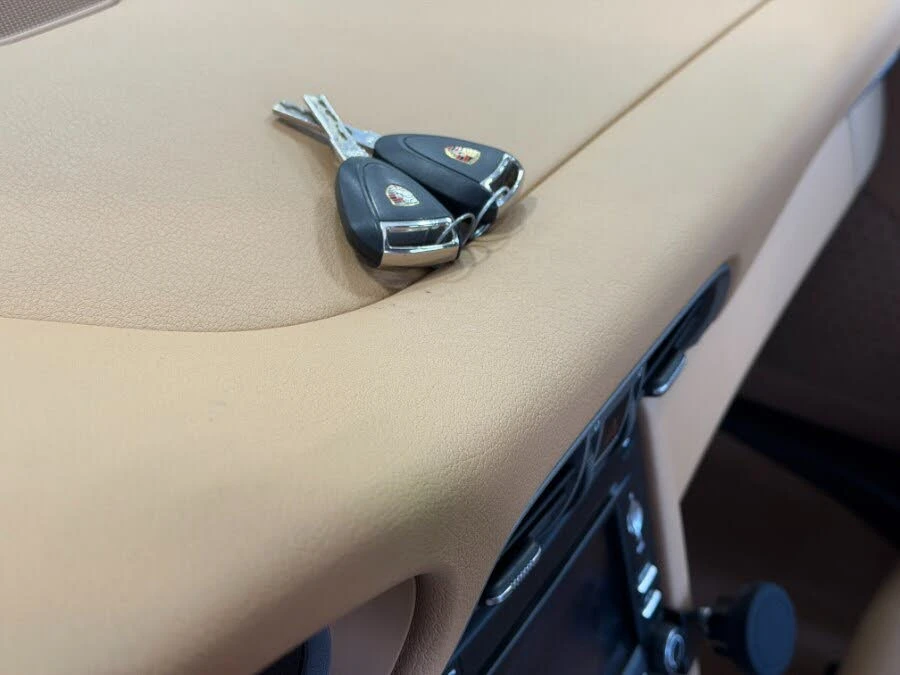 2011 Porsche 997 Carrera - Image 16 of 31