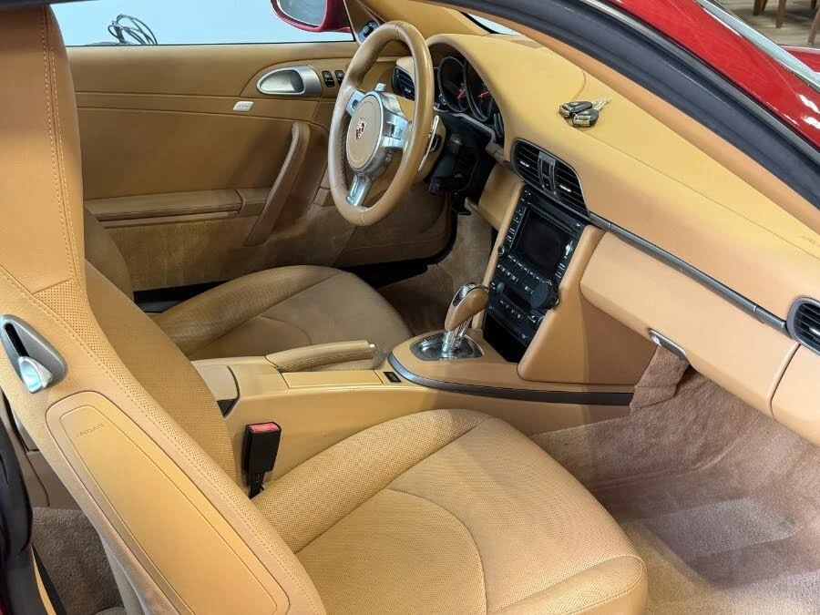 2011 Porsche 997 Carrera - Image 28 of 31