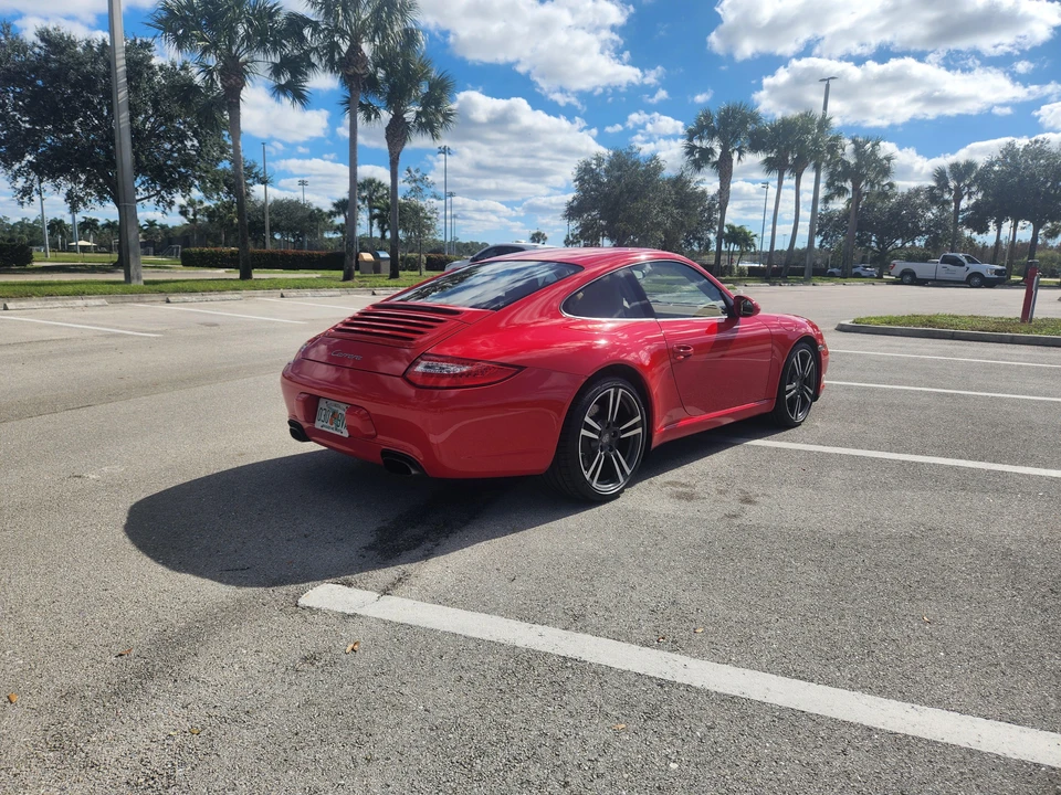 2011 Porsche 997 Carrera - Image 13 of 31