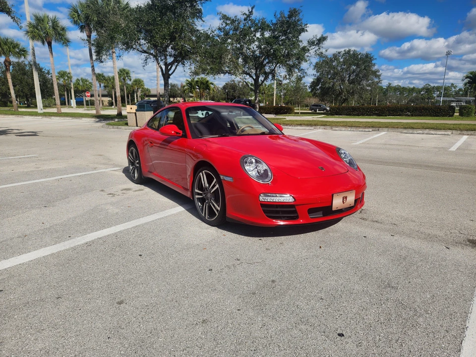 2011 Porsche 997 Carrera - Image 15 of 31