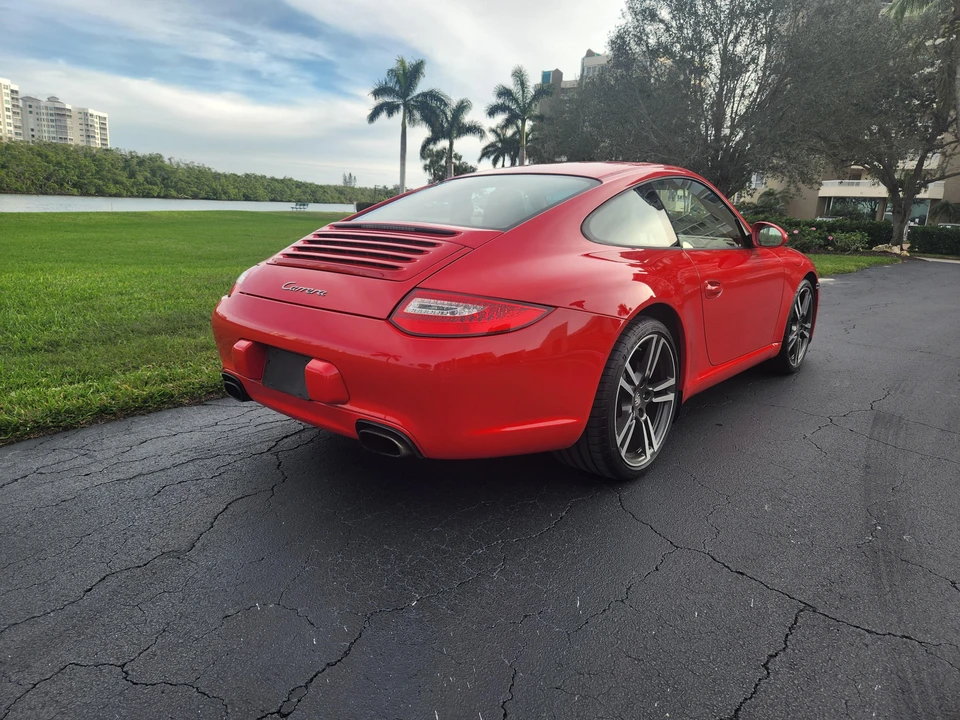 2011 Porsche 997 Carrera - Image 12 of 31