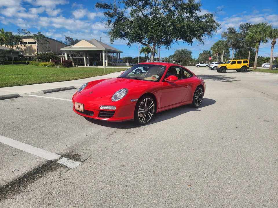 2011 Porsche 997 Carrera - Image 7 of 31