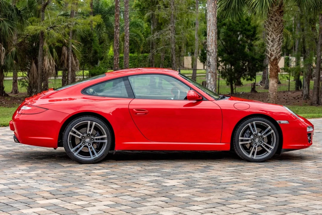 2011 Porsche 997 Carrera - Image 21 of 31
