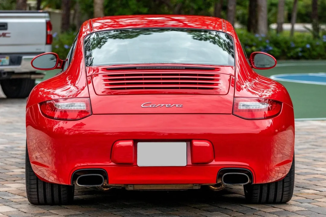 2011 Porsche 997 Carrera - Image 19 of 31