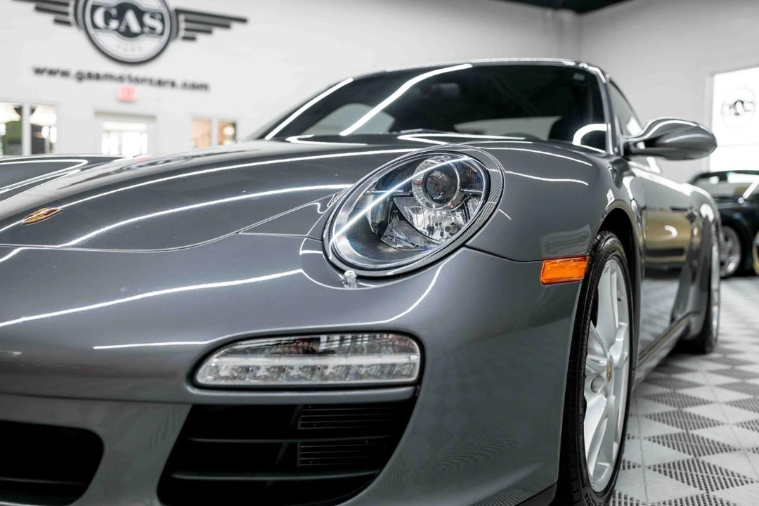 2011 Porsche 997 Carrera - Image 12 of 31