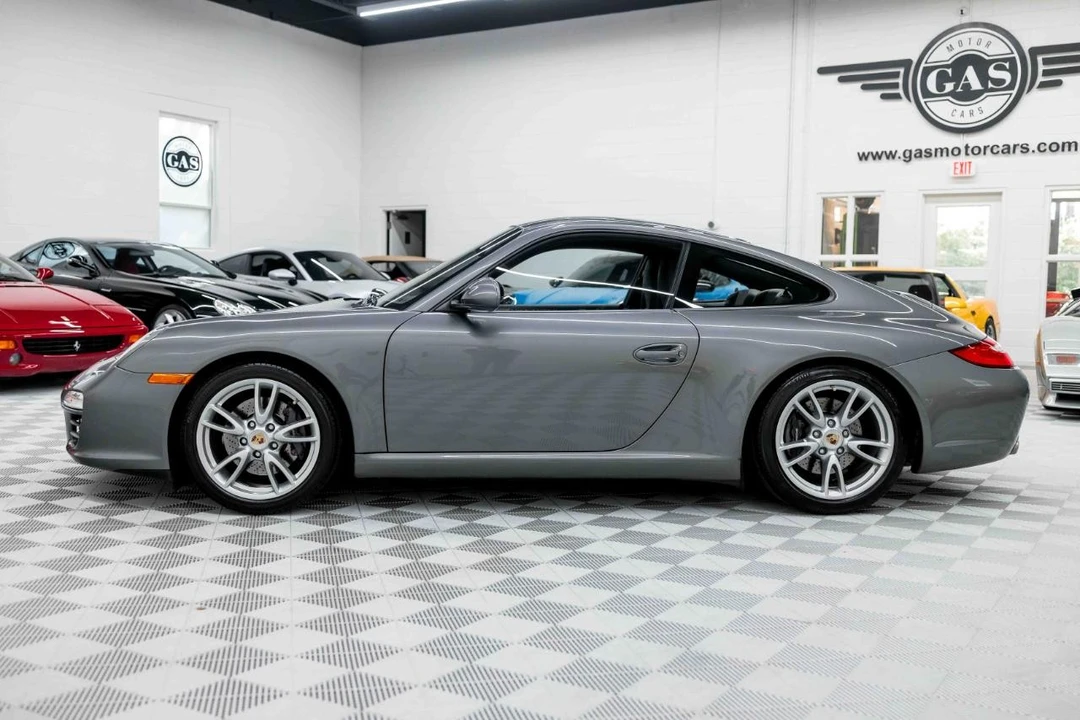 2011 Porsche 997 Carrera - Image 10 of 31