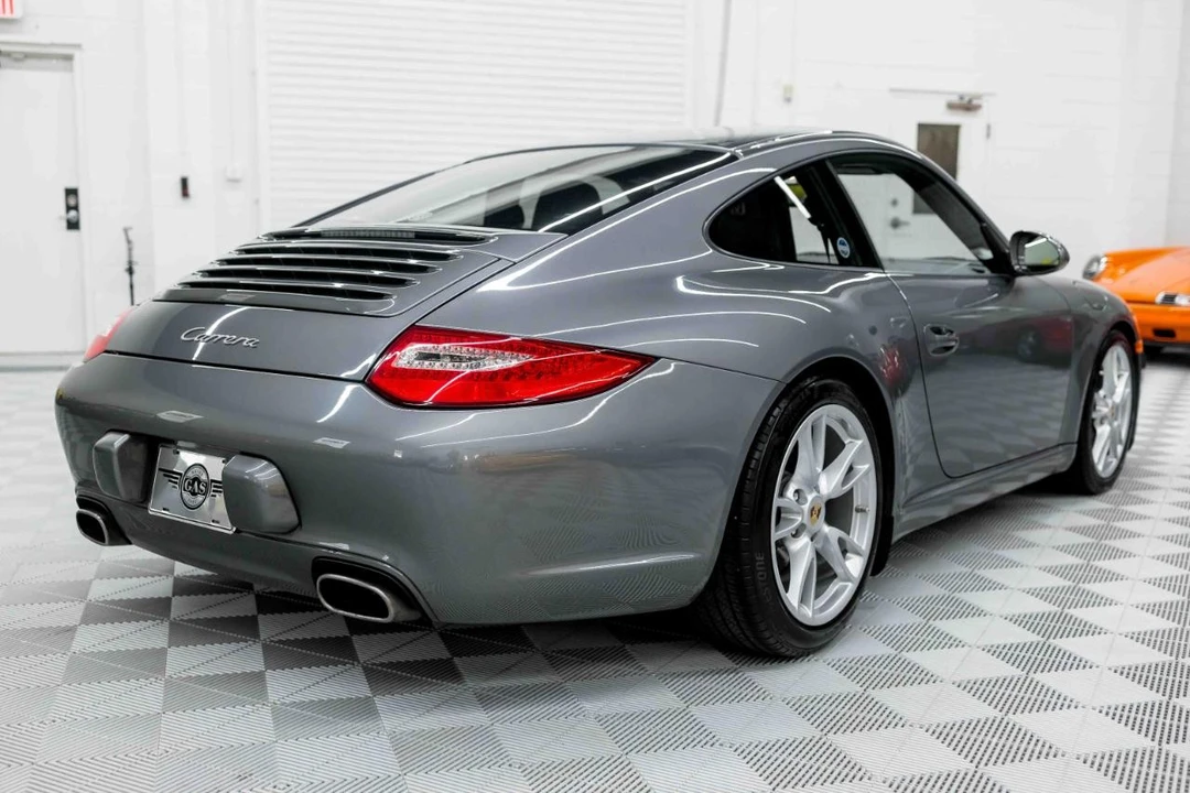 2011 Porsche 997 Carrera - Image 7 of 31
