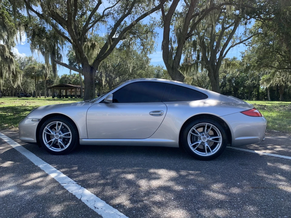2011 Porsche 997 Carrera - Image 13 of 31
