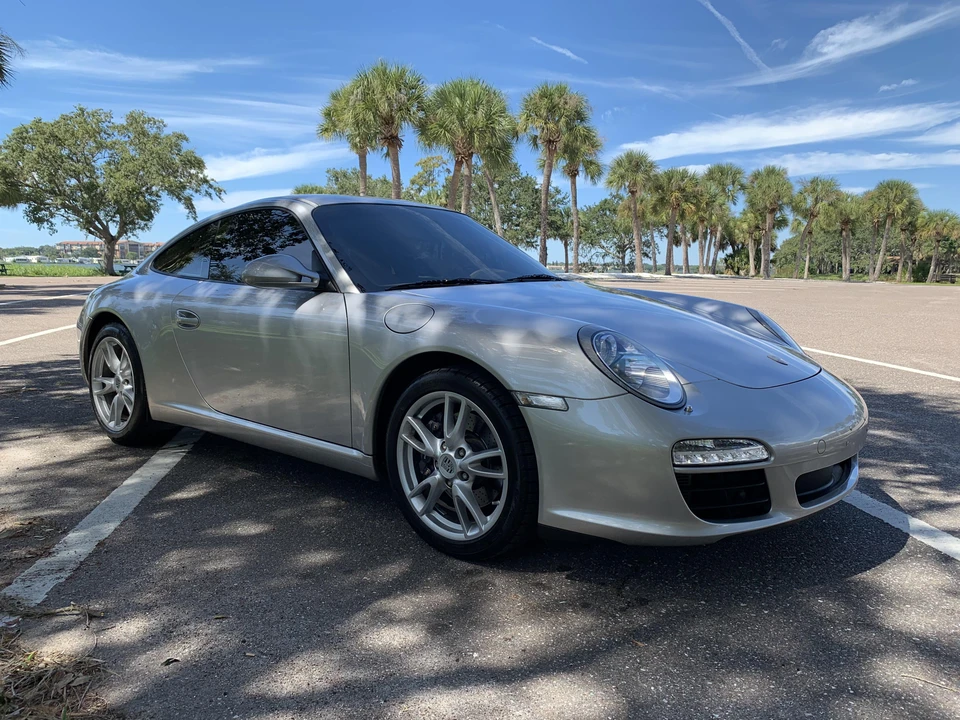 2011 Porsche 997 Carrera - Image 24 of 31