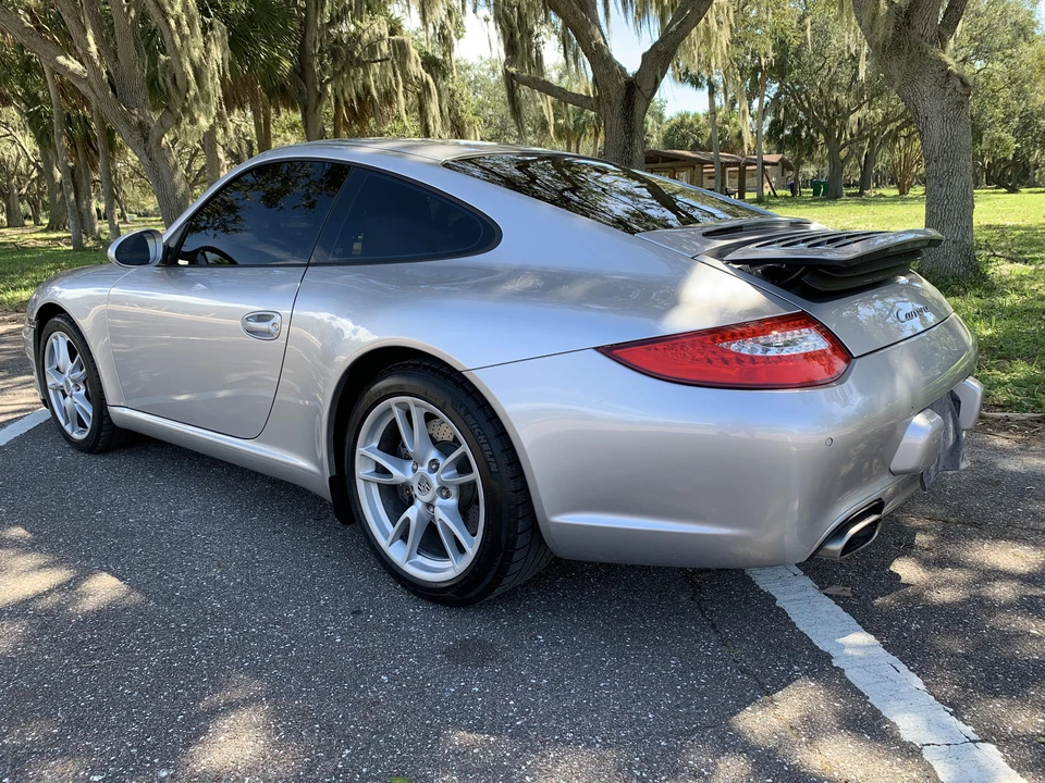 2011 Porsche 997 Carrera - Image 16 of 31