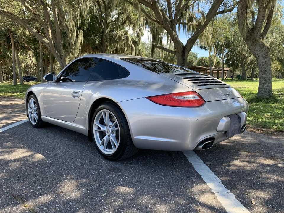 2011 Porsche 997 Carrera - Image 15 of 31