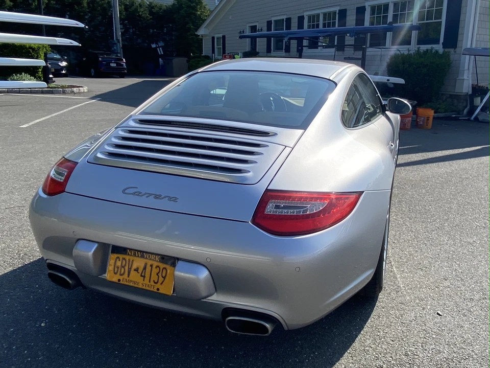 2011 Porsche 997 Carrera - Image 17 of 31