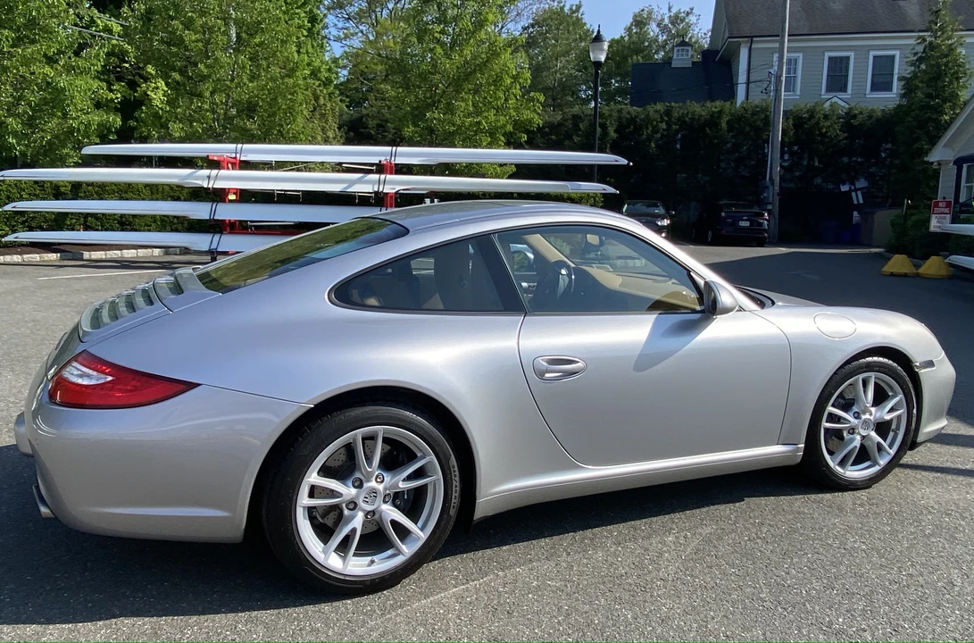 2011 Porsche 997 Carrera - Image 24 of 31