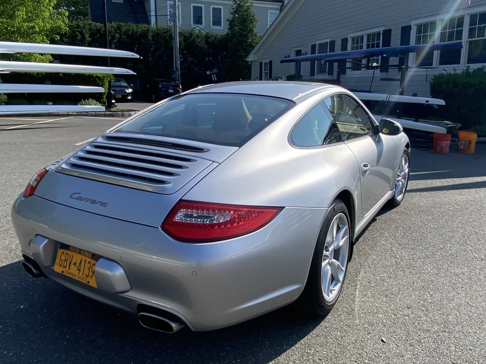 2011 Porsche 997 Carrera - Image 19 of 31