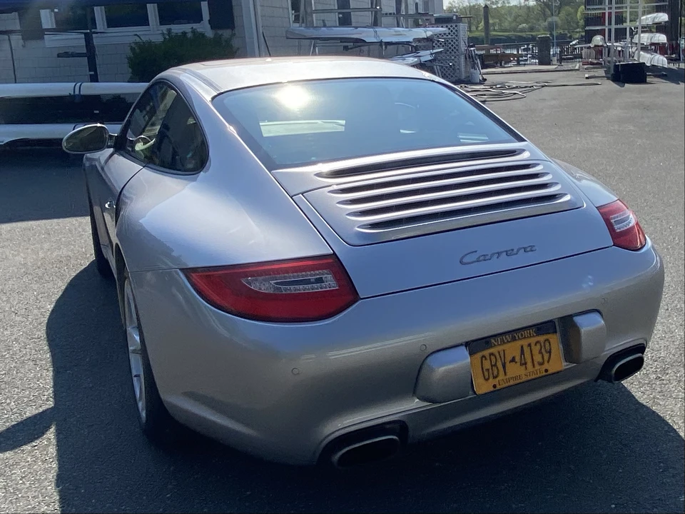2011 Porsche 997 Carrera - Image 12 of 31